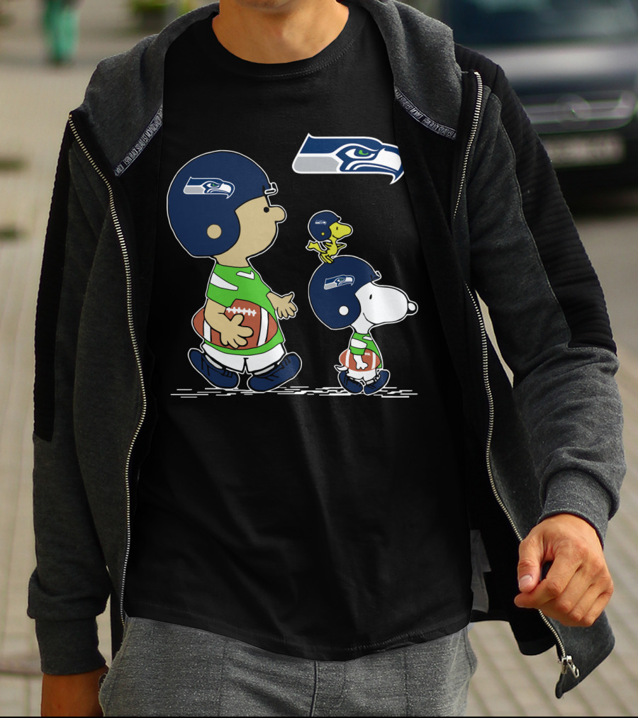 Peanuts Characters Seahawks Football Helmets T-Shirt