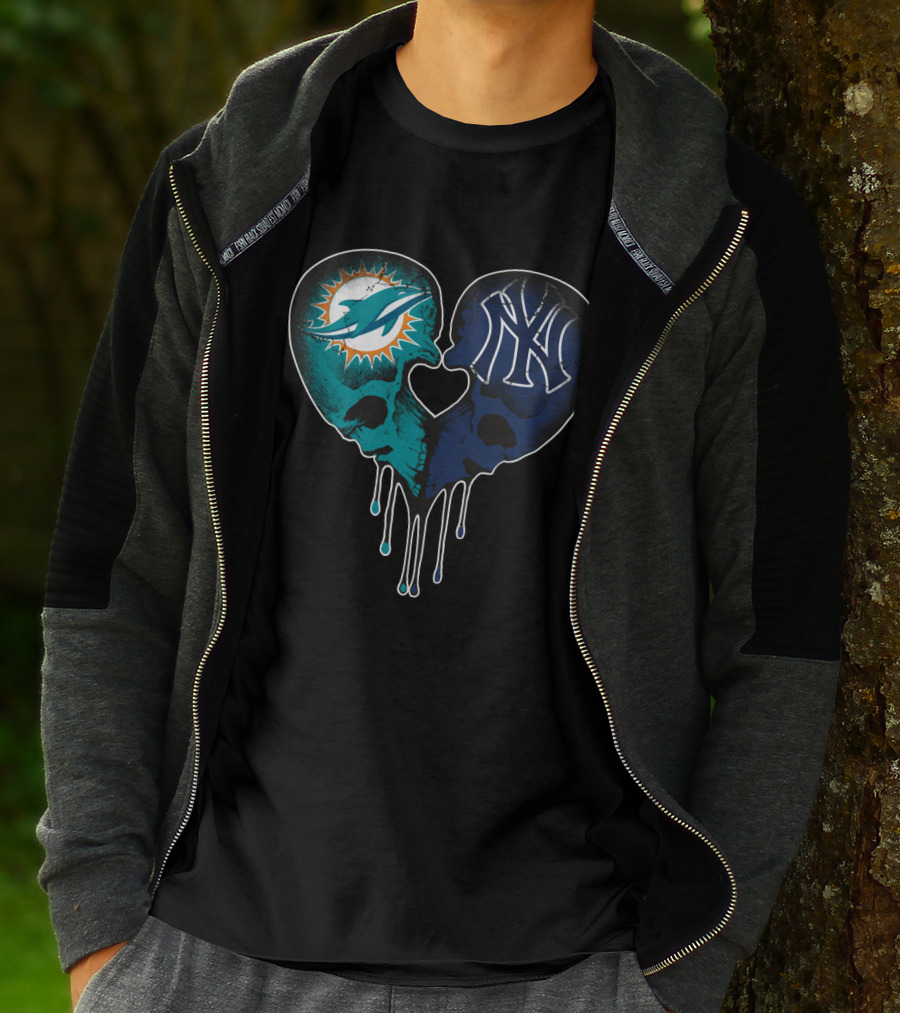 Dolphins Yankees Skull Heart Love T-Shirt