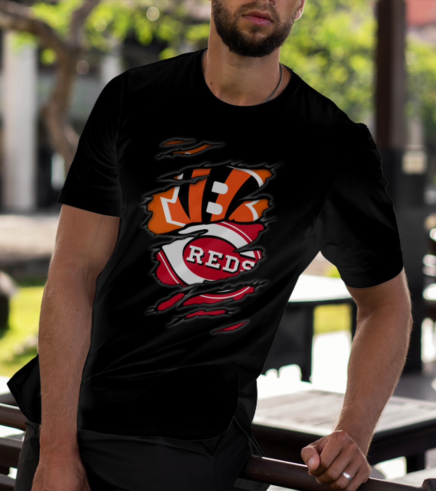 Bengals Reds Logo Ripped Claw T-Shirt