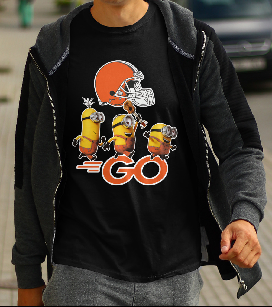 Cleveland Browns Minions Go Helmet T-Shirt