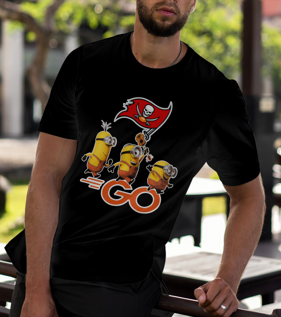 Buccaneers Minions GO Flag Football Skulls T-Shirt