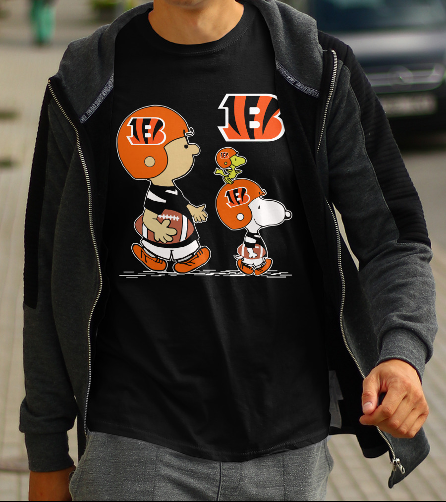 Bengals Snoopy And Friends Football Team Spirit T-Shirt