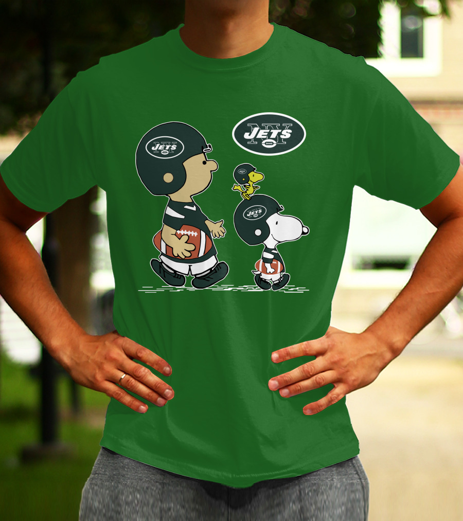 New York Jets Snoopy And Woodstock Football Adventure T-Shirt