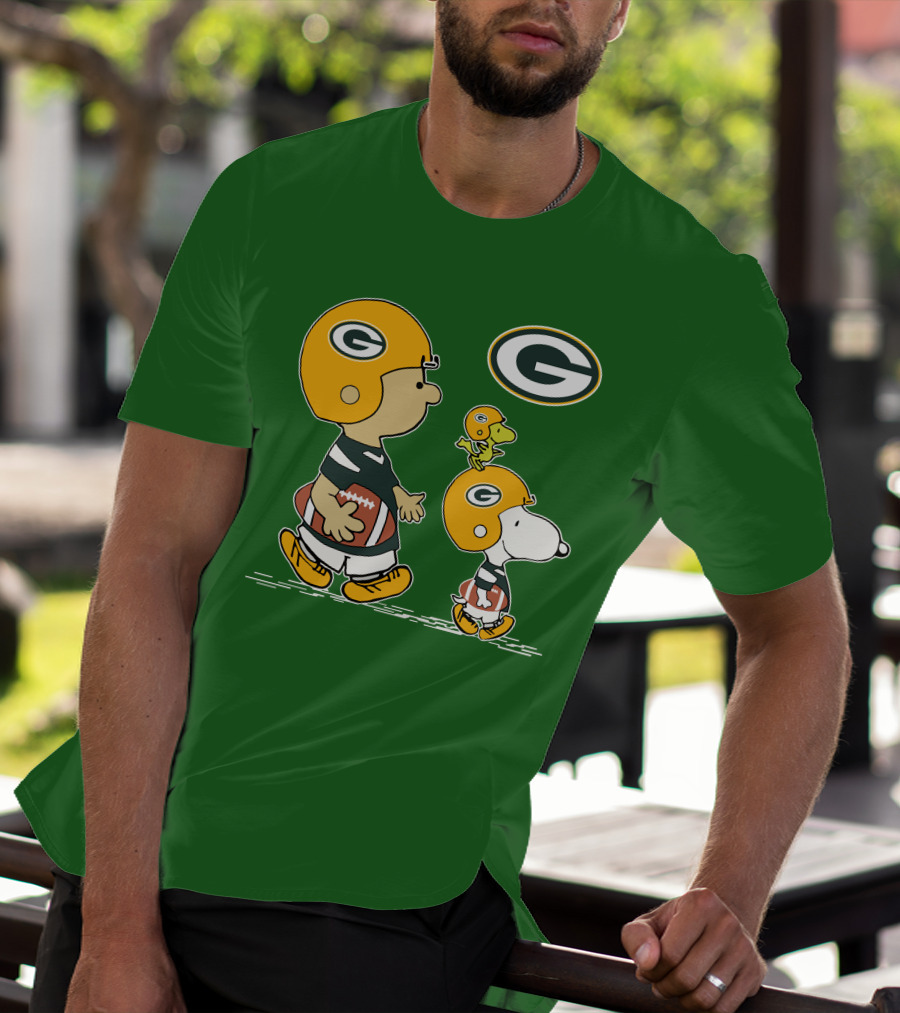 Packers Charlie Brown Snoopy Woodstock Football Helmet T-Shirt