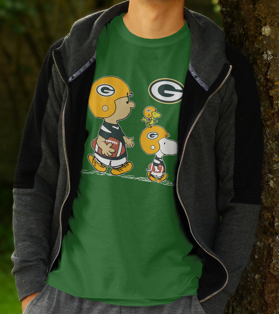 Packers Charlie Brown Snoopy Woodstock Football Helmet T-Shirt