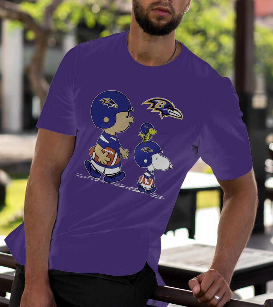 Baltimore Ravens Peanuts Snoopy And Woodstock Football T-Shirt