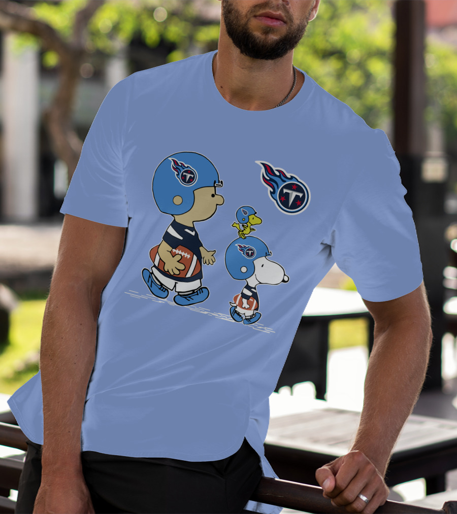 Titans Football Snoopy And Friends Helmet Walk T-Shirt