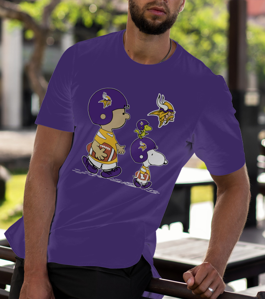 Vikings Snoopy And Woodstock Football Team Fans T-Shirt