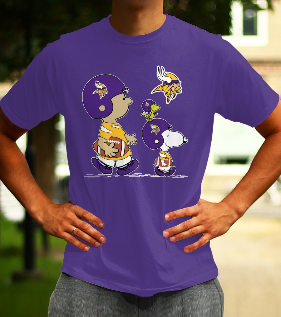 Vikings Snoopy And Woodstock Football Team Fans T-Shirt