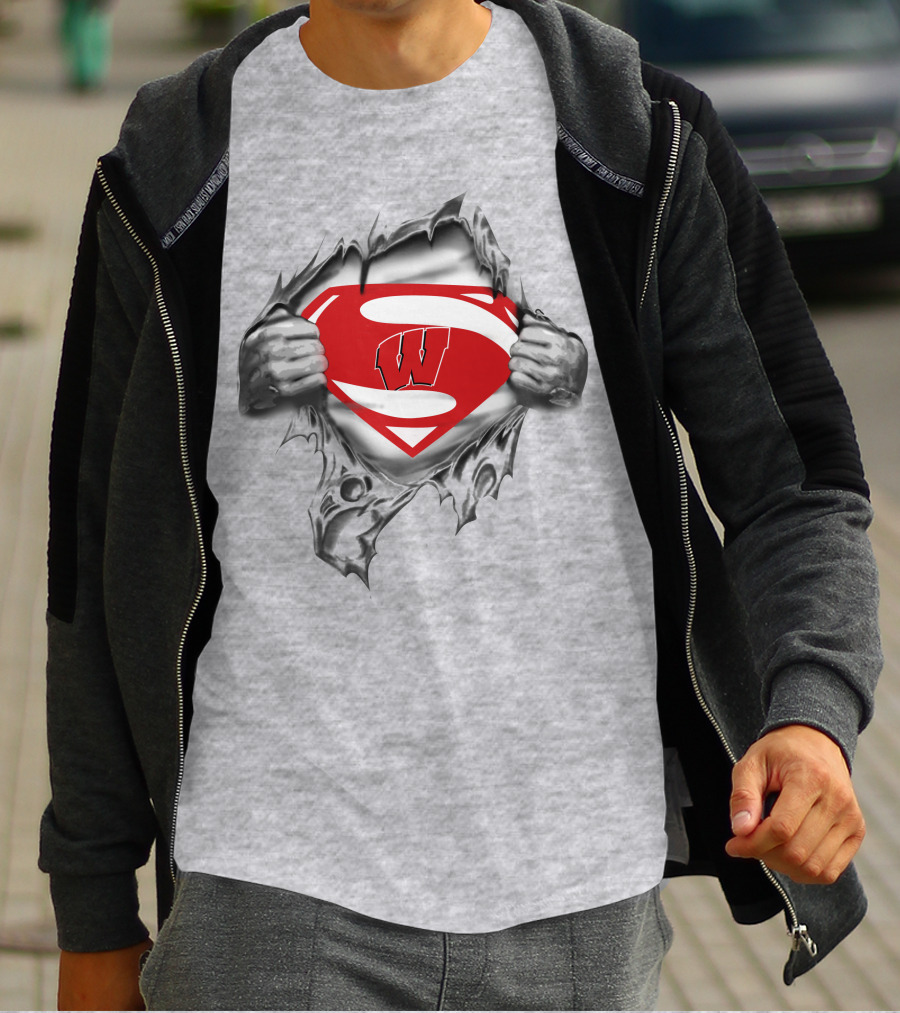 Badgers Superman Logo W Emblem Burst T-Shirt