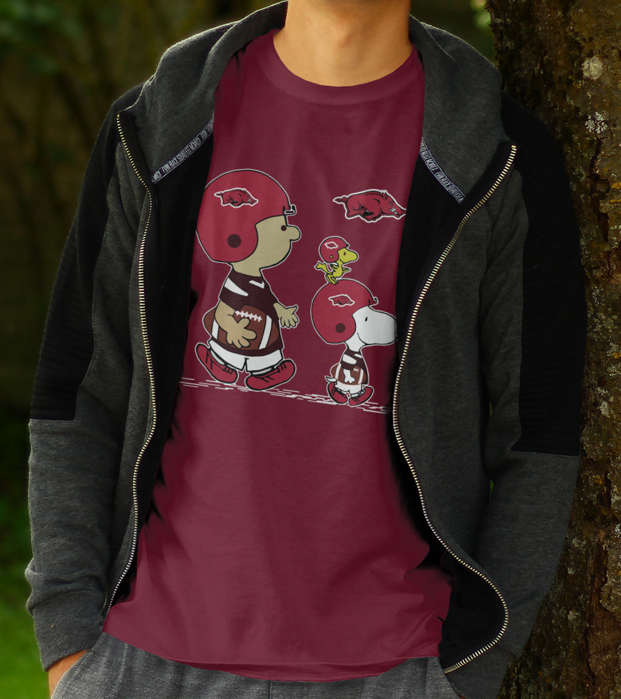 Arkansas Razorbacks Snoopy Football Peanuts Characters With Helmets T-Shirt