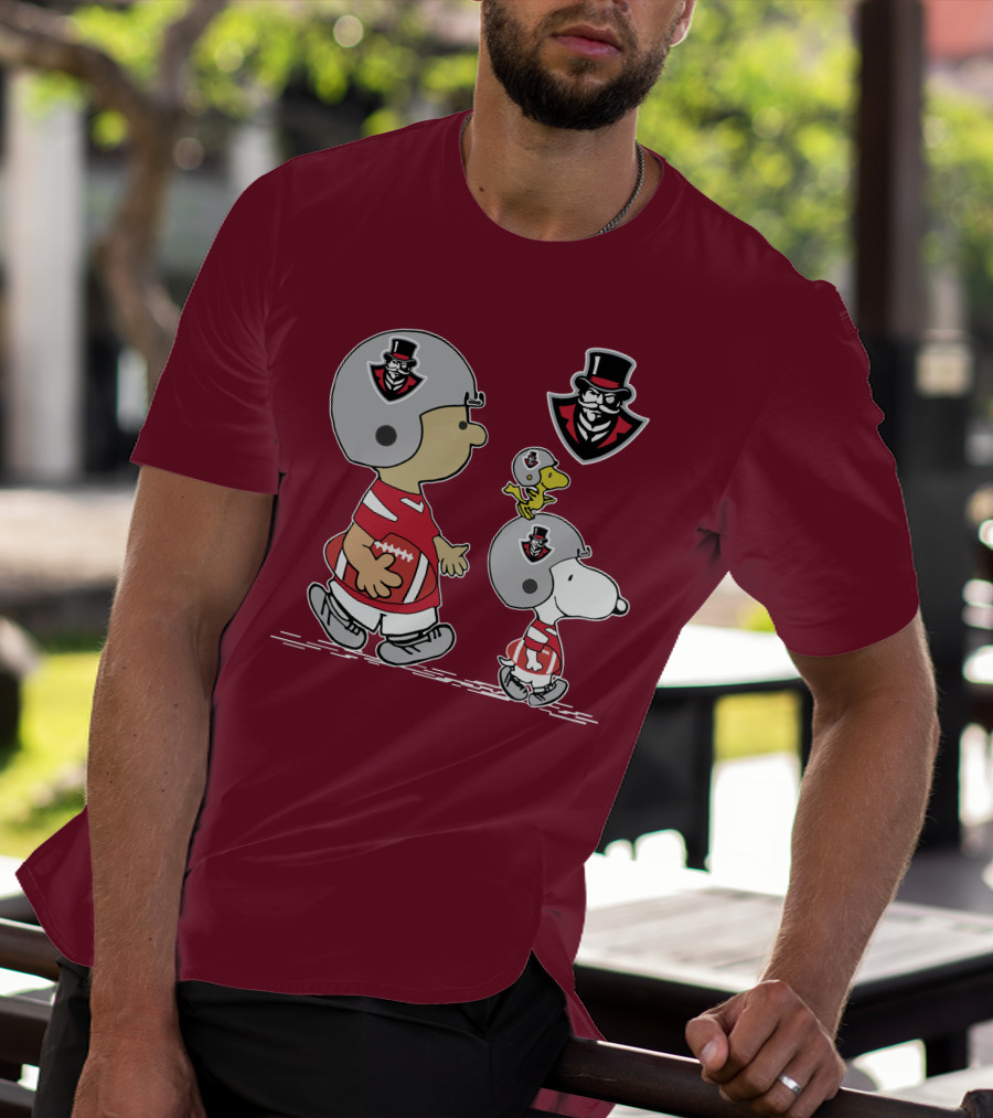 Austin Peay Governor Mascot With Snoopy And Woodstock Football Helmets T-Shirt