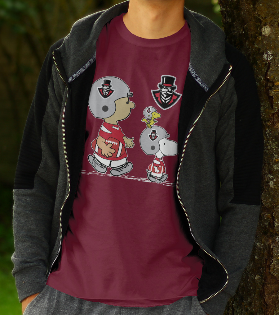 Austin Peay Governor Mascot With Snoopy And Woodstock Football Helmets T-Shirt