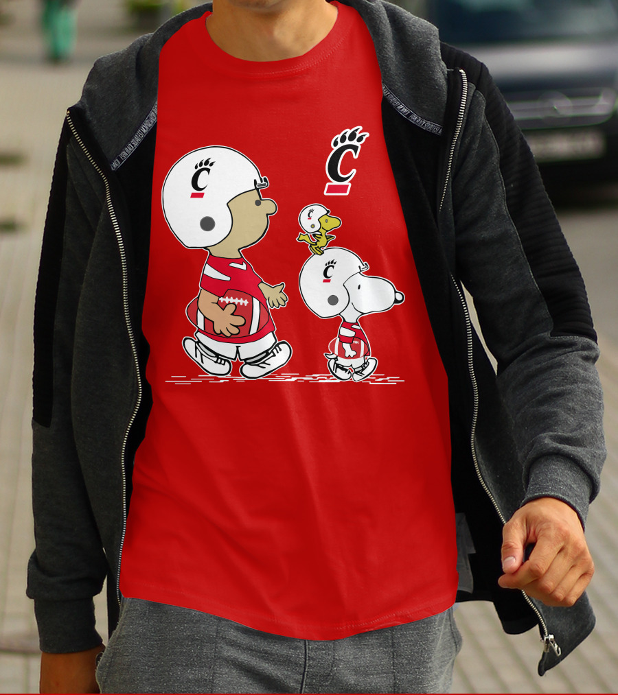 Cincinnati Bearcats Football Snoopy And Woodstock Game Day T-Shirt