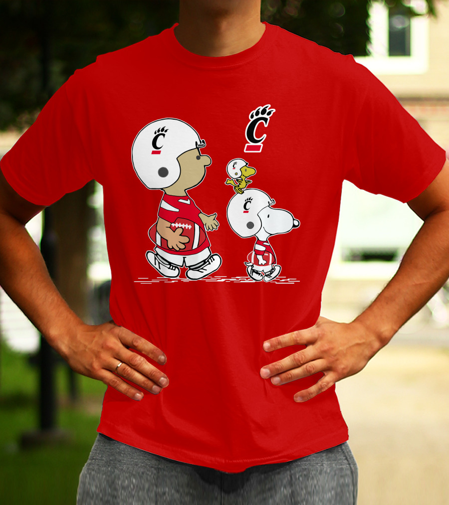Cincinnati Bearcats Football Snoopy And Woodstock Game Day T-Shirt
