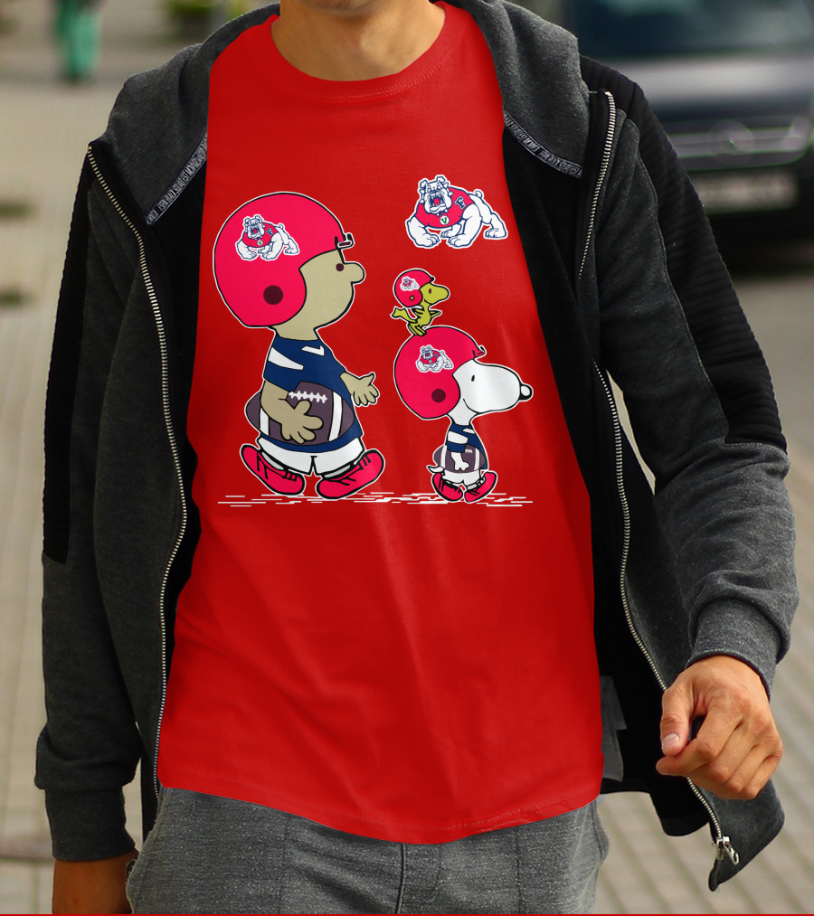 Fresno State Snoopy And Woodstock Football Bulldogs Kids T-Shirt