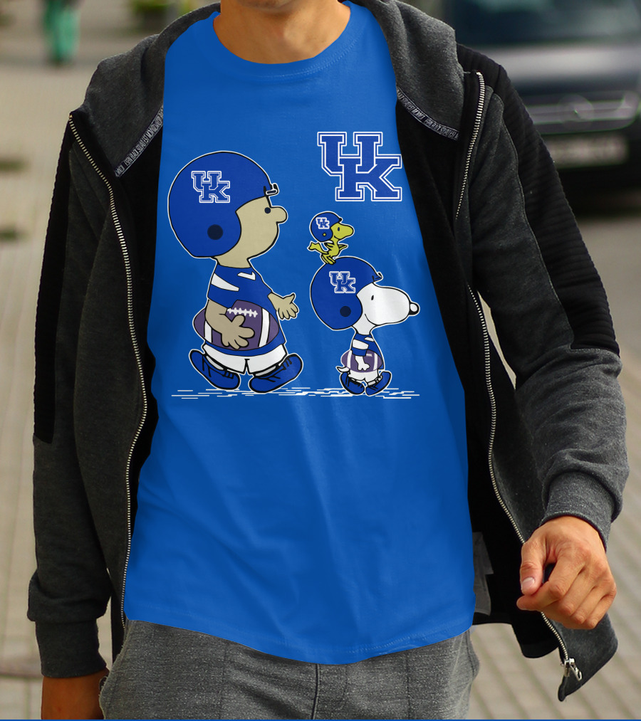 Kentucky Wildcats Snoopy Woodstock Uk Football Peanuts Characters T-Shirt