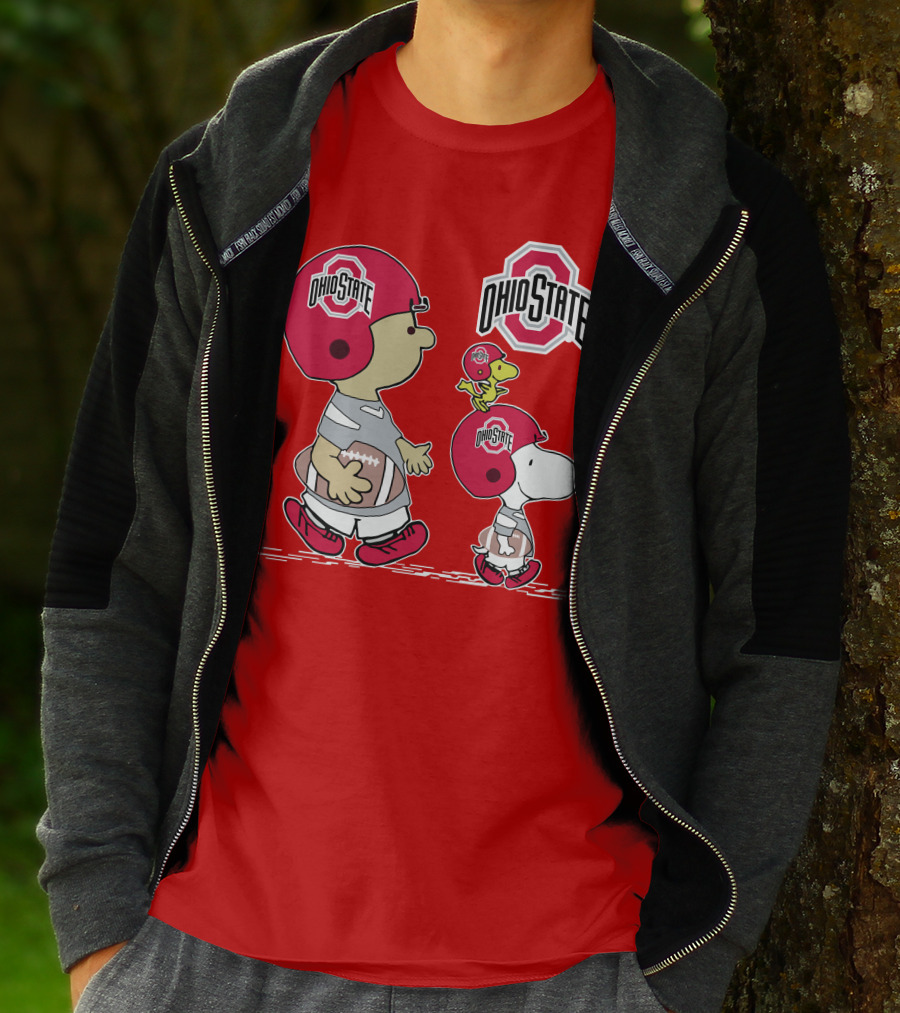 Ohio State Football Snoopy And Woodstock Peanuts Sports Gear T-Shirt