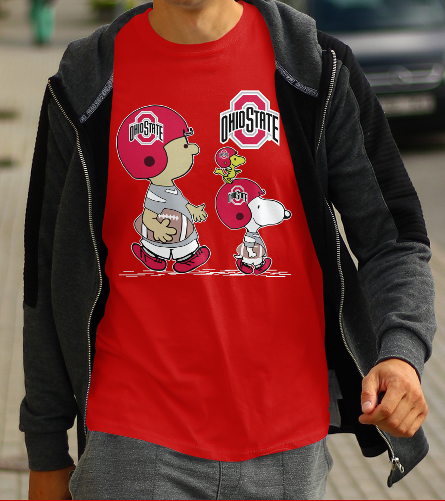 Ohio State Football Snoopy And Woodstock Peanuts Sports Gear T-Shirt