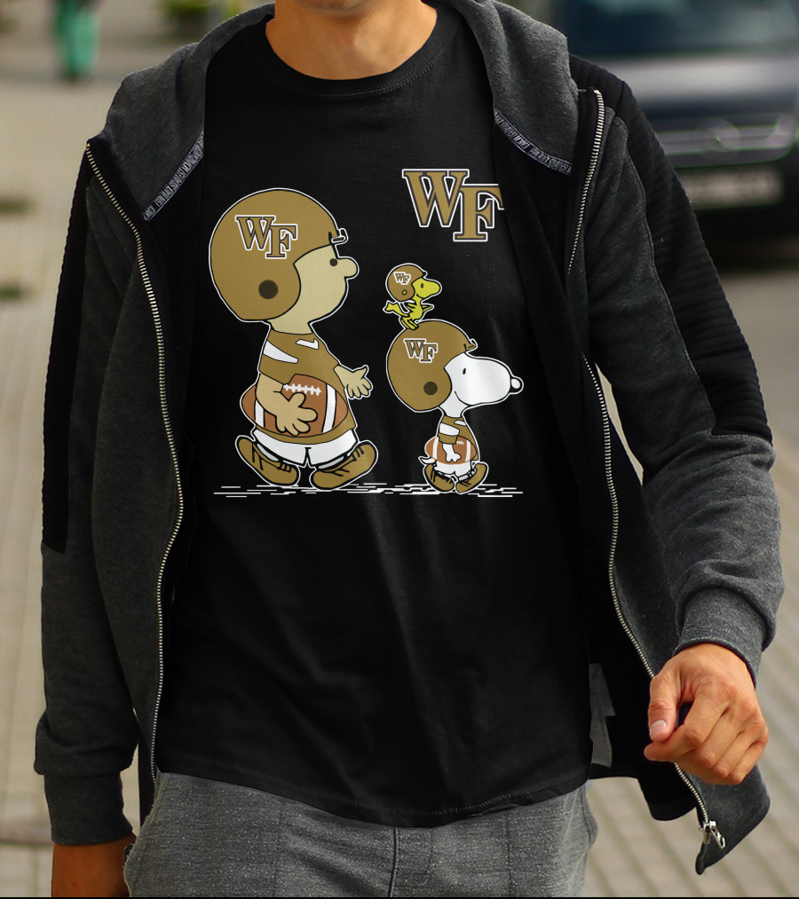 Wake Forest Demon Deacons Snoopy Woodstock T-Shirt