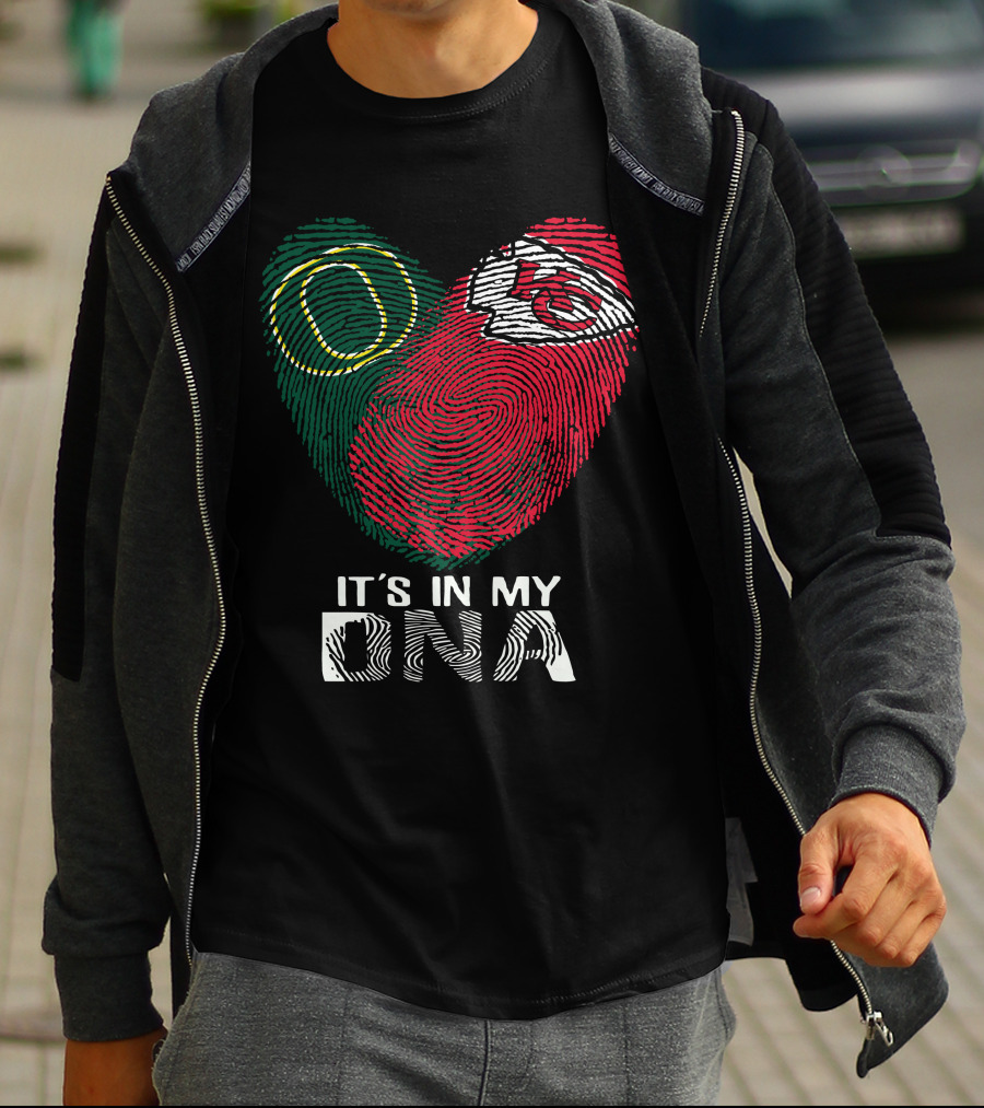 Oregon Ducks Kansas City Chiefs Fingerprint It's In My DNA T-Shirt