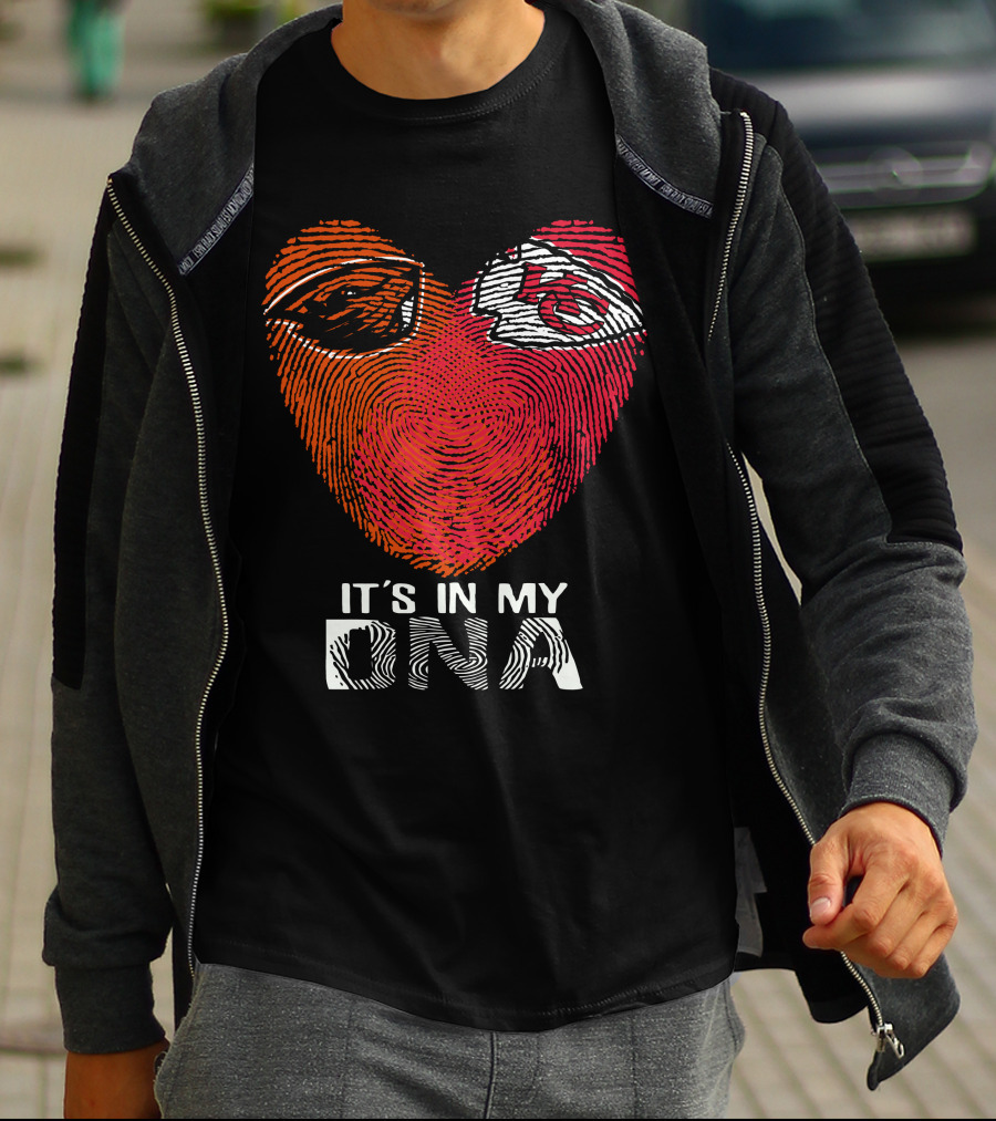 Oregon State Beavers And Kansas City Chiefs It's In My DNA T-Shirt