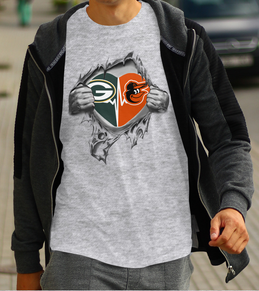 Green Bay Packers Baltimore Orioles Heartbeat Torn Fabric T-Shirt