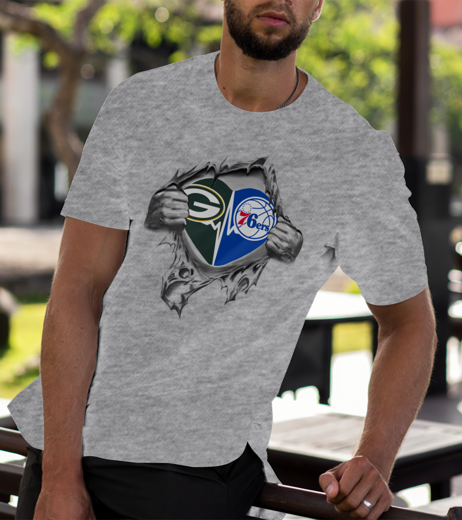 Green Bay Packers Philadelphia 76ers Logo Mashup T-Shirt