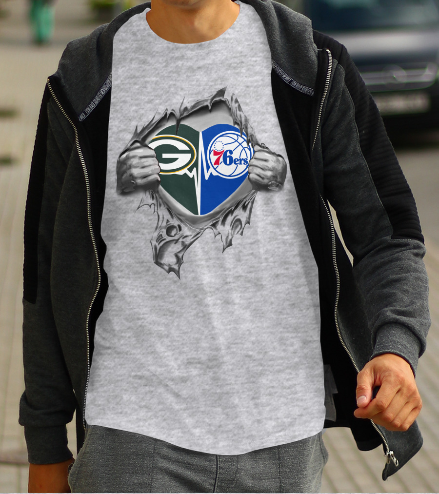 Green Bay Packers Philadelphia 76ers Logo Mashup T-Shirt