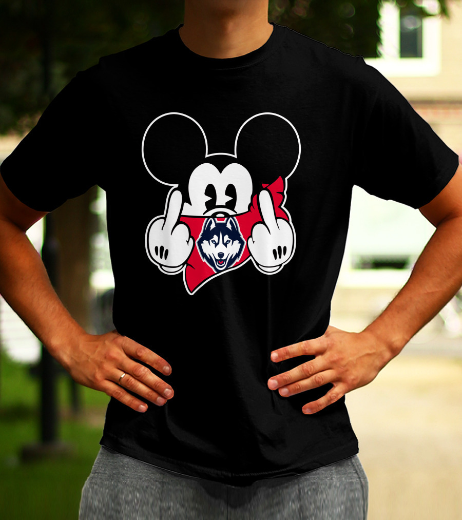 Connecticut Huskies Mickey Mouse Sports Fan T-Shirt