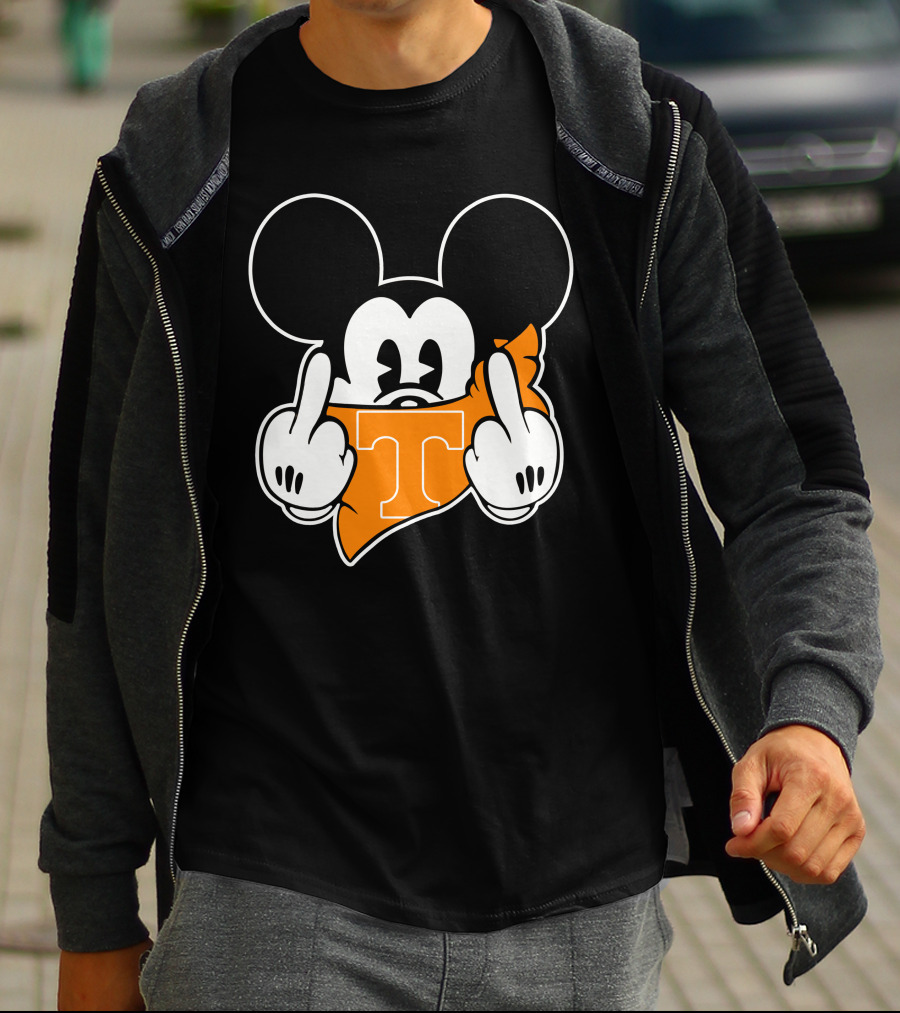 Tennessee Volunteers Mickey Mouse Middle Finger Gesture T-Shirt