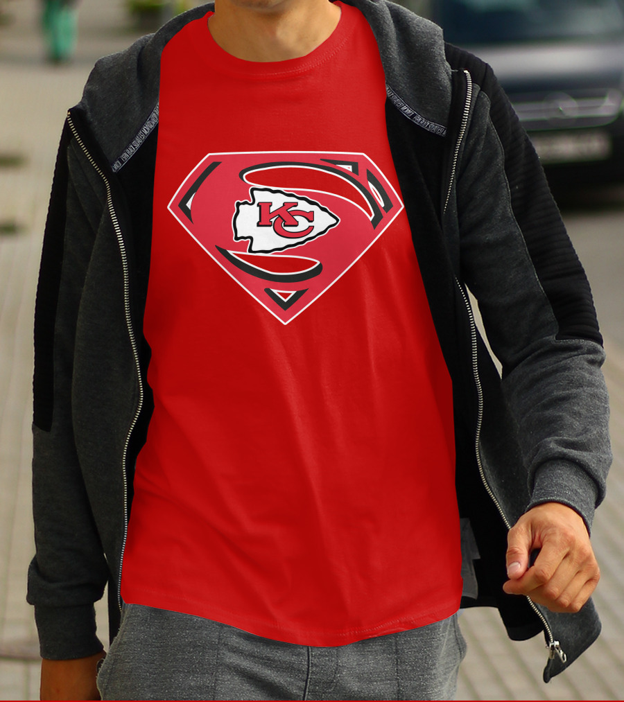Kansas City Chiefs Superman Logo Badge T-Shirt