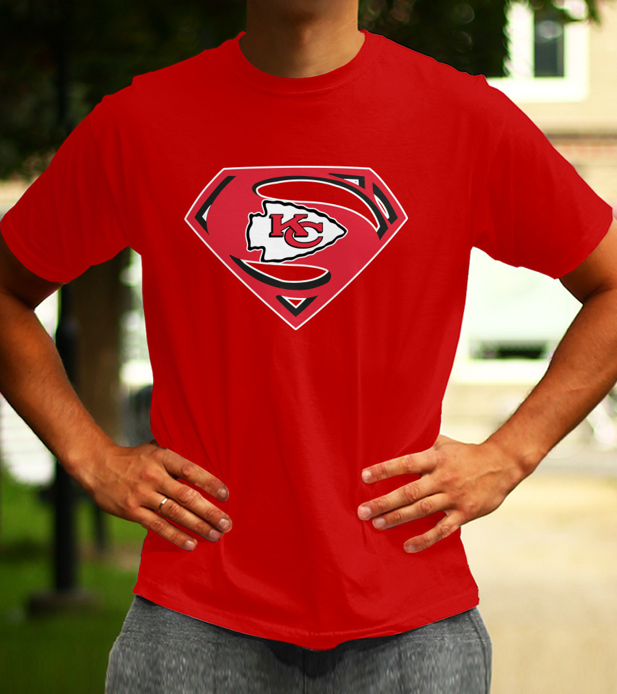 Kansas City Chiefs Superman Logo Badge T-Shirt