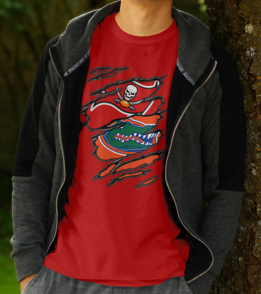 Buccaneers Gators Skull Football And Alligator Dual Logo Burst T-Shirt