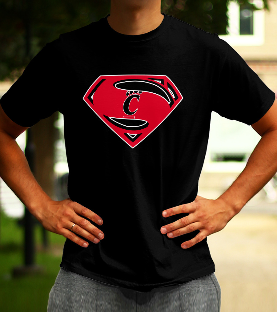 Cincinnati Bearcats Superman T-Shirt
