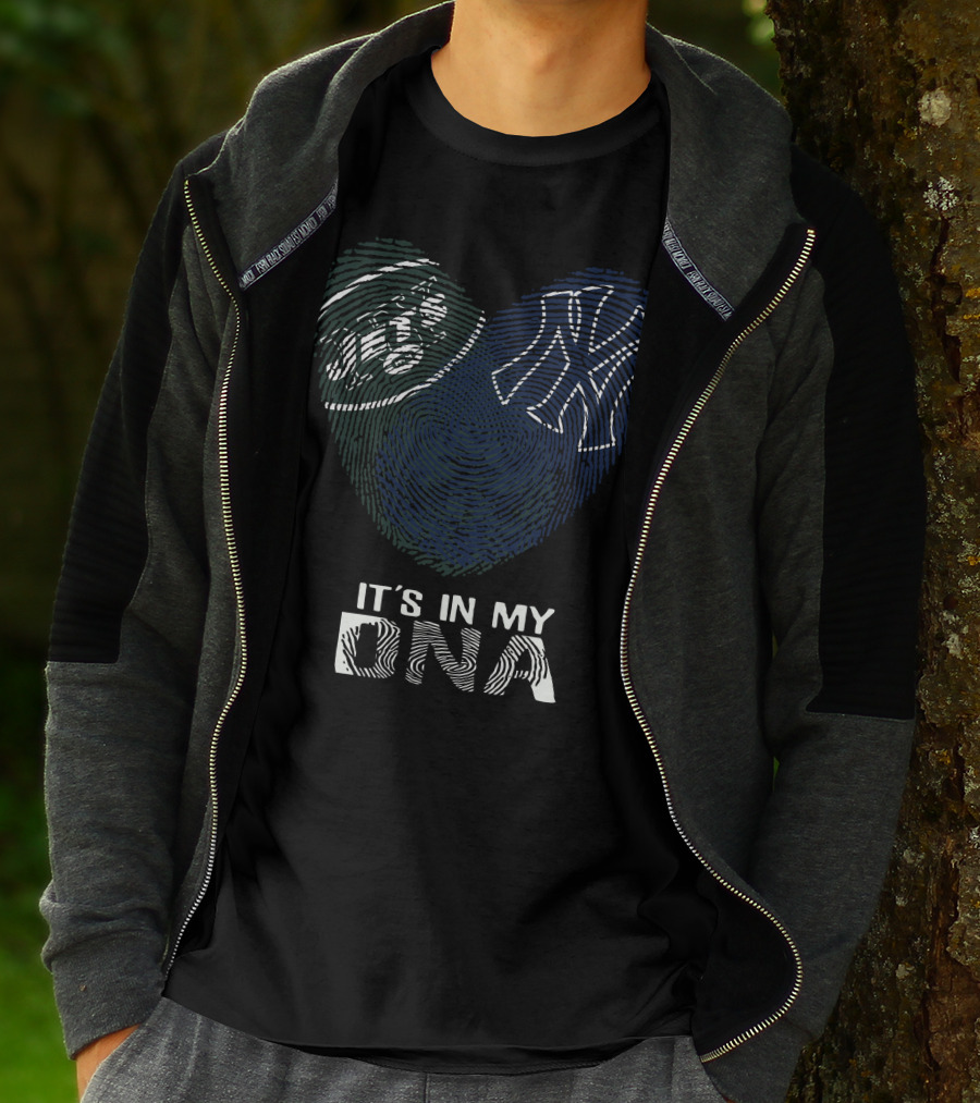 Jets Yankees Heart Fingerprint It's In My Dna T-Shirt