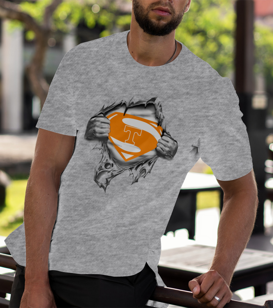 Tennessee Vols Superman Logo Tear T-Shirt