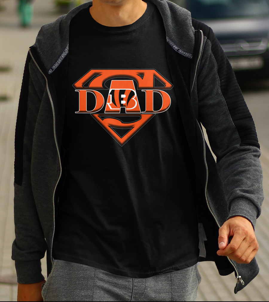 Super Dad Bengals Football Shield T-Shirt