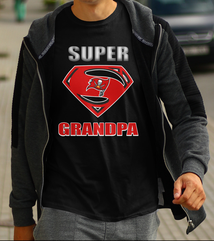 Super Grandpa Skull Flag Logo S Shield T-Shirt
