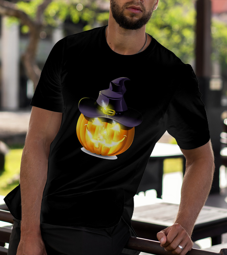 Halloween Pumpkin With Witch Hat And Glowing Smile T-Shirt