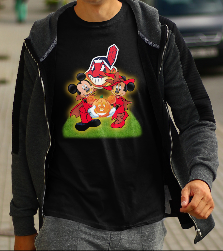 Mickey Minnie Halloween Cleveland Indians Pumpkin T-Shirt