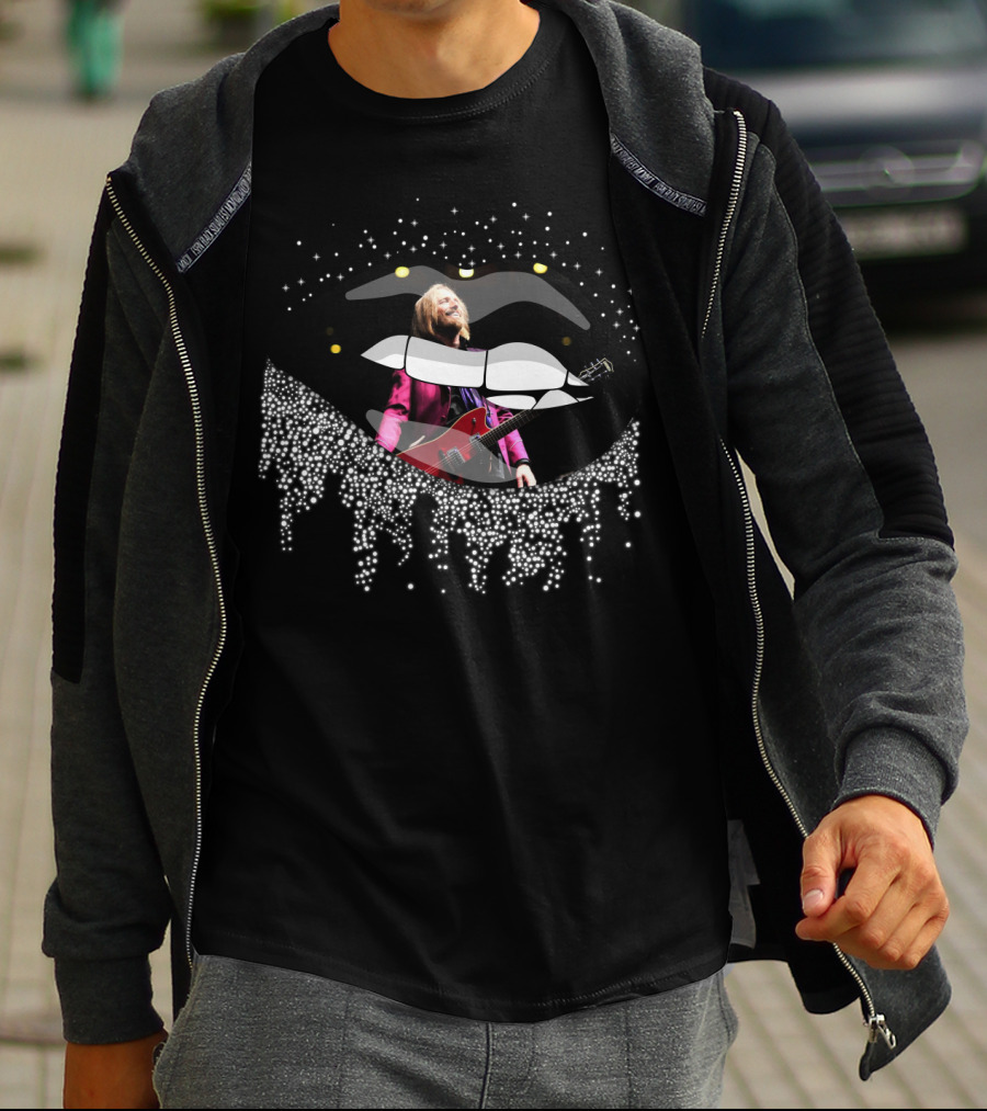 Tom Petty Lips Black White Dots Guitar Rockstar T-Shirt