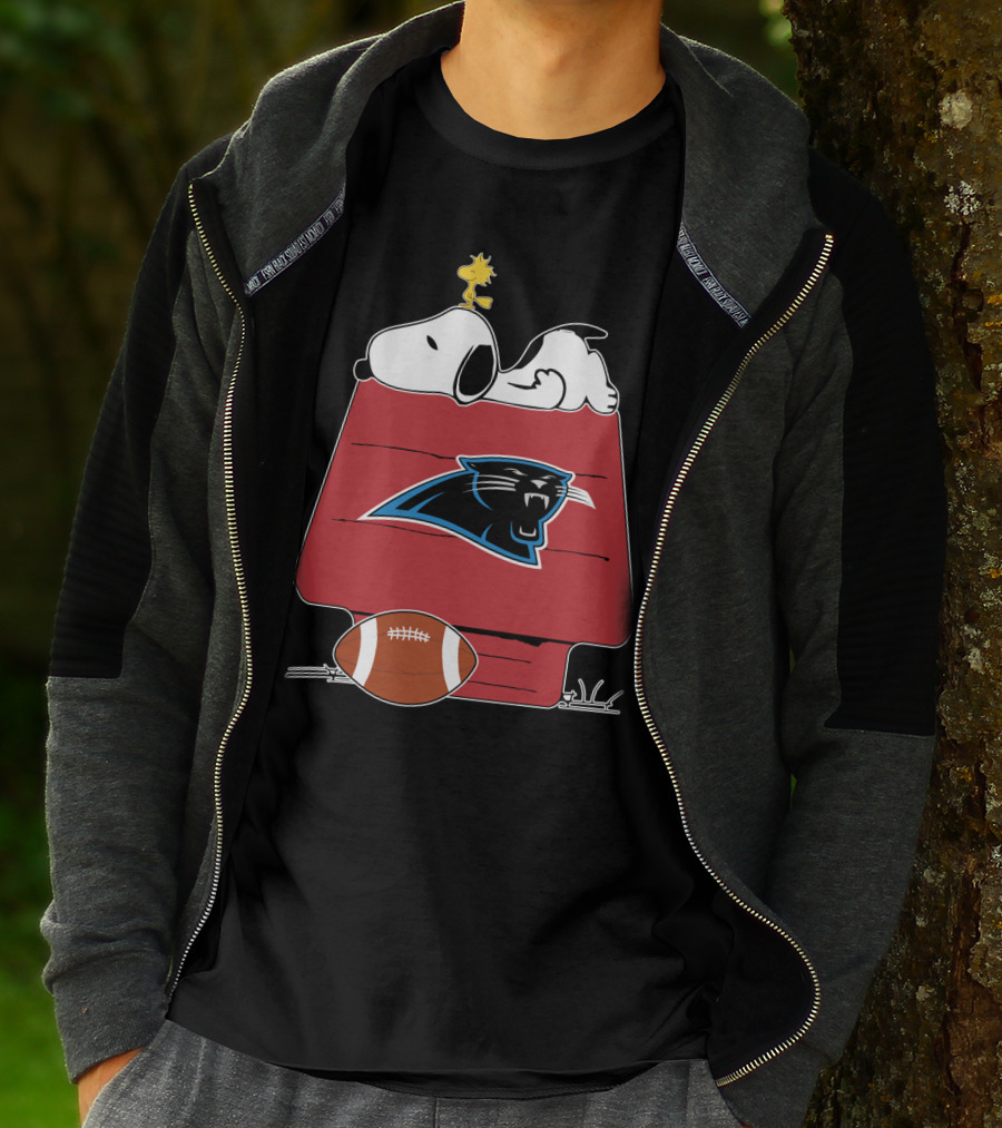 Snoopy And Woodstock On Doghouse With Carolina Panthers Logo And Football T-Shirt