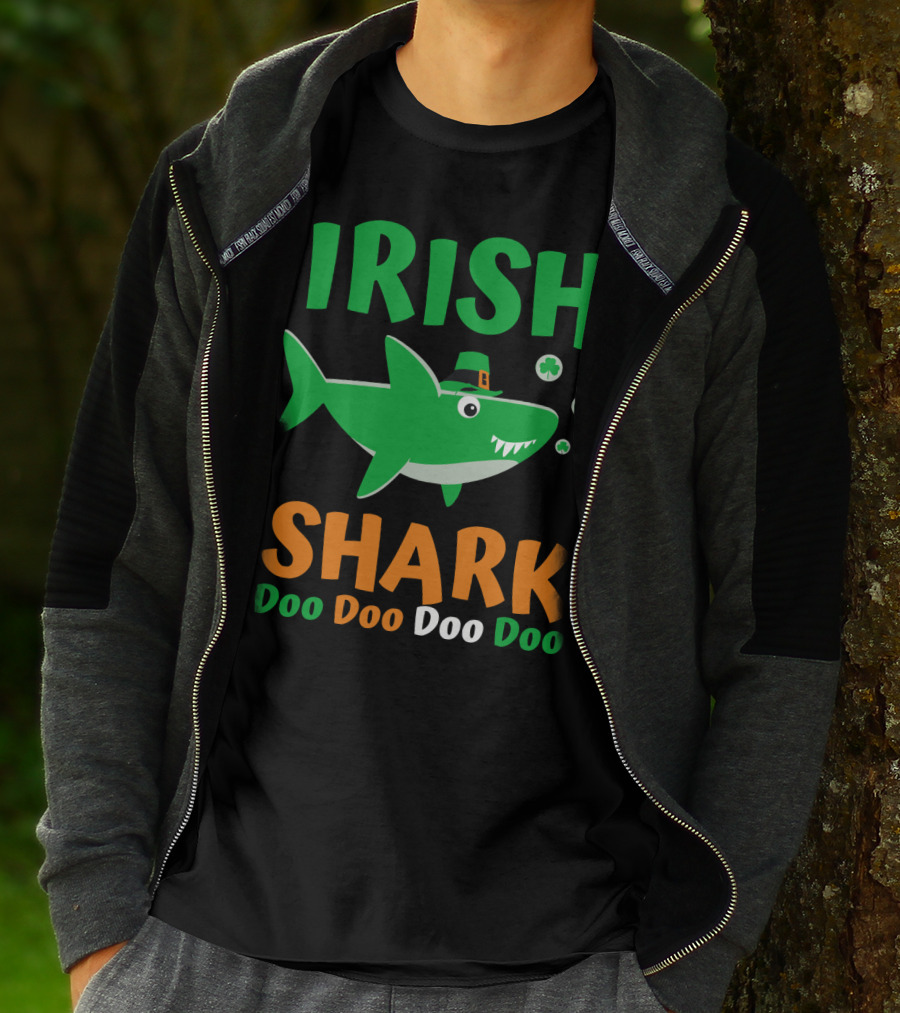 Irish Shark Doo Doo Doo St. Patrick's Day Fun With Leprechaun Hat And Shamrocks T-Shirt