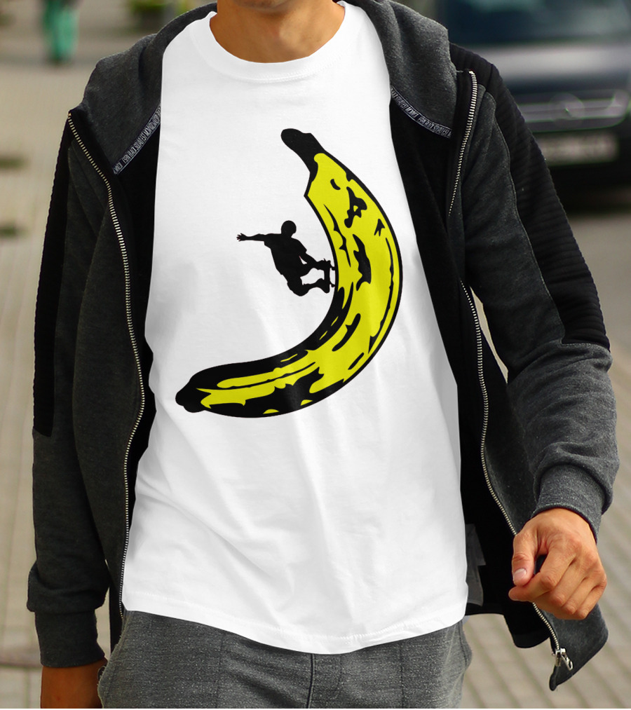 Banana Shaped Skateboard Ramp With Silhouette Skater Jumping T-Shirt