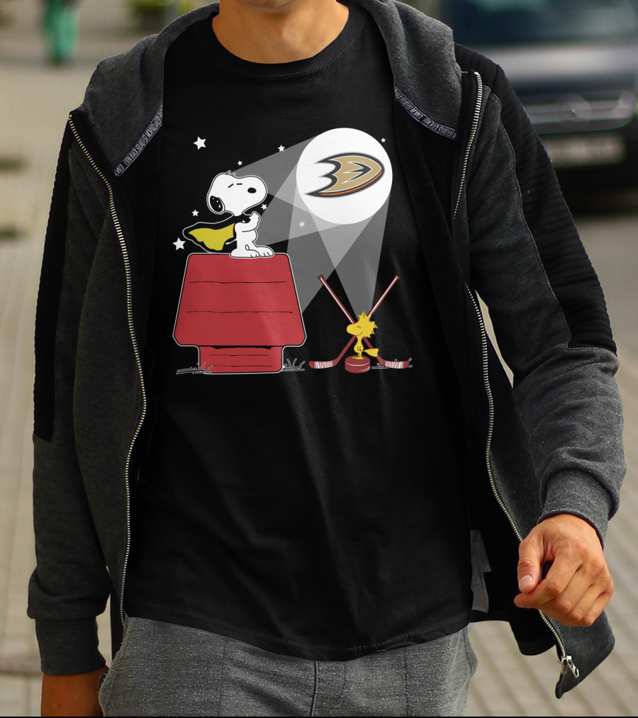 Anaheim Ducks Snoopy Woodstock Hockey Spotlight T-Shirt
