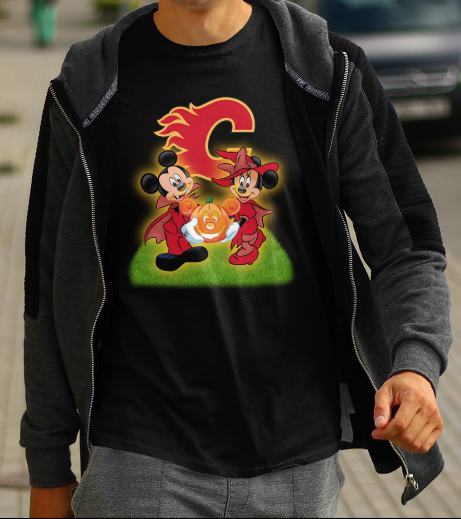 Calgary Flames Mickey And Minnie Halloween Pumpkin T-Shirt