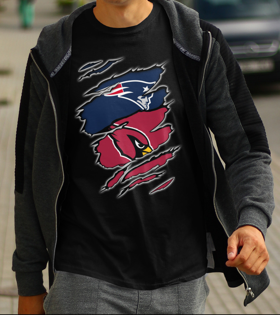 New England Patriots Arizona Cardinals Logos Ripped T-Shirt