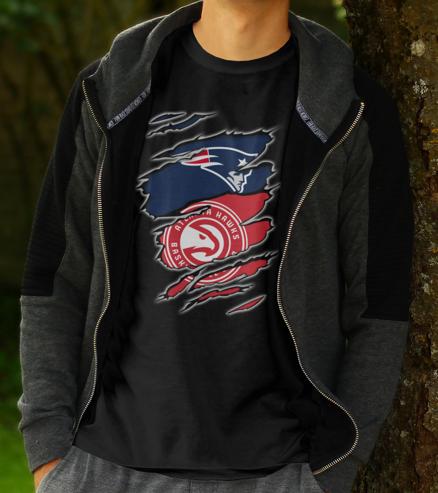 New England Patriots Atlanta Hawks Logo Mashup T-Shirt