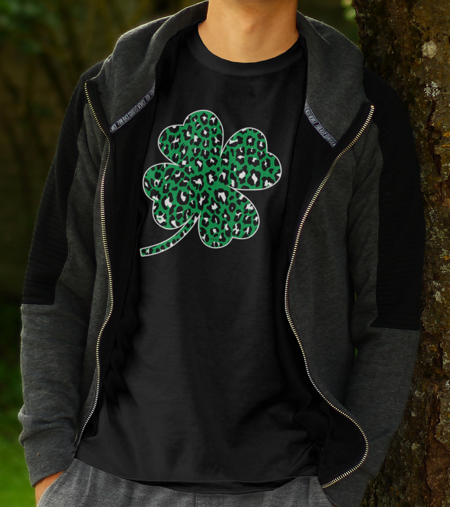 Green Leopard Clover Lucky Leaf St Patricks Day T-Shirt